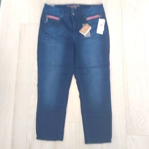 Seven jeans